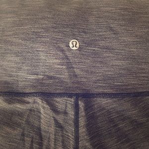 Lululemon Wunder Under High Rise Leggings size 8